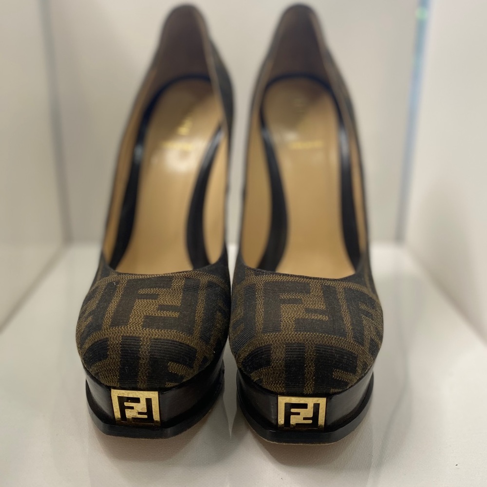 Fendi Heels